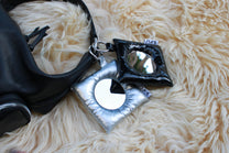 POCKET 01 MIRROR KEYCHAIN